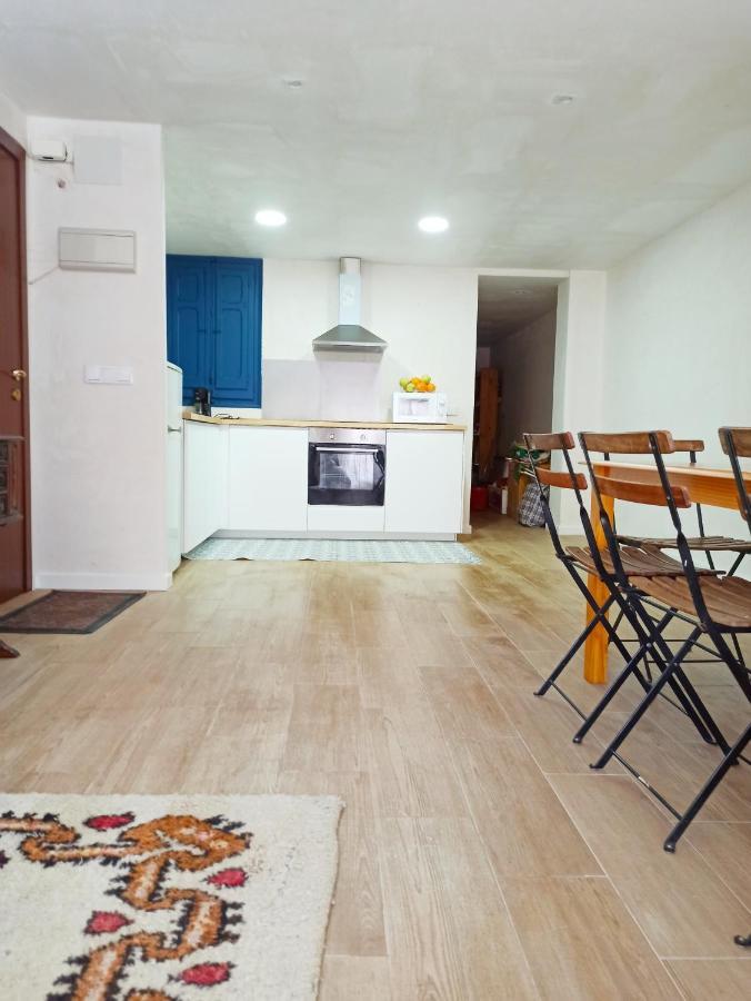 Vistas A Las Palmeras 부르하소트 외부 사진